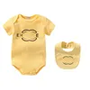 Babys Two-piece Set Onesies Bodysuit Kids Short Sleeve Pure Cotton Burp cloth Newborn Baby Jumpsuit Classic Brand New Born Babys Rompers CSD2312284