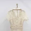 Автопортрет Женское Белое Кружевное Платье В Стиле Рубашки