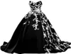ヴィンテージゴシック様式の黒と白のウェディングドレス2021恋人ストラップレスガーデンカントリーブライダルウェディングドレス
