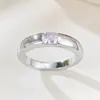 Solitaire Pink Moissanite Diamond Ring 100 ٪ REAL 925 Sterling Silver Party Band Rings for Women Men Jolemagement Jewelry