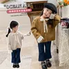 Vestes Children's Wear Automne 2023 Mateau de pull cardigan à manches longues pour filles étrangères