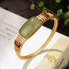 Bracciale in giada naturale di Hetian in oro giallo 14k con agata rossa del sud, personalità della moda da donna retrò con apertura semplice