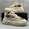 2024 Sneaker casual piatti bianchi in pelle scarpe sportive traspiranti per uomini Tenis Shoe Zapatillas Hombre