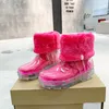 Scarpe firmate Stivali da pioggia Stivali da neve Stivali Betty da donna Stivaletti antiscivolo con fondo spesso Stivali trasparenti in gomma TPU Impermeabili neri Scarpe da esterno Australia