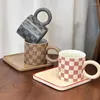 Кружки China-Chic Creative Chessoard Ceramic Cup Band Scoop Big круглый ручка кружки офис кофе дома пить