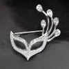 Popular Beautiful Lady Girls Flower Collar Rhinestone Crystal Silver Plated Fox Mask Brooch Pin For Gift Whole 12 Pcs288k