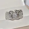 Clusterringe 18k Weiße Goldschmuck Ring Frauen Ursprung natürlicher Moissanit Edelstein Pave Setting Verlobungsschachtel Männer207i