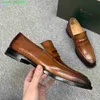 BERLUTI Chaussures habillées pour hommes en cuir Oxfords Berlut Nouveaux hommes Venezia en cuir de veau Lefu Chaussures faites à la main motif crocodile coloré Chaussure d'affaires décontractée en cuir HB3R