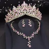 Ensemble de boucles d'oreilles et collier de mariée rose pour femmes, diadèmes, couronne, bijoux, boucles d'oreilles en fleurs, accessoires de Costume de mariage pour bal de promo