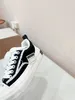 Nowe przybycie Piękne damskie projektanty Casual Designer Wysokiej jakości buty Sneaker UE Rozmiar 35-40