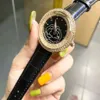 Marka Watches kadın kız kristal çiçek tarzı deri kayış kuvars bilek saat cha621856