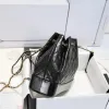 Sac à dos Sacs d'école de luxe Designer Hommes CrossBody Embrayage Épaule Totes Bookbags Le nouveau classique en cuir véritable sacs à dos sac à main