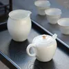Чайные сервизы Чайный сервиз Изысканный керамический чайник Чайная чашка Китай Увлажняющий белый китайский напиток