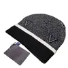 Designer Beanie Cappello a maglia Cappelli da uomo e donna Lettere cofano Trend traspirante di autunno e inverno generoso elegante cento con moda variata Z-12 variata