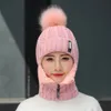 Cappelli lavorati a maglia da donna in pile di corallo Aggiungi pelliccia caldo cappello invernale per donne con sciarpa con cerniera Mantieni il viso più caldo passamontagna con pompon berretto 6 colori cappelli da festa Q860