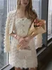 Dabuwawa Frühling Herbst Frauen Vintage Frauen Französische Trend zweiteiliger Kleid Federgarn -Spitzenanzug Rock DM1ase016 231227