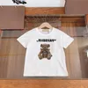 デザイナーの幼児Tシャツデザイナーガールズボーイズシャツベアパターンティースプリング半袖キッズサマーキッズラグジュアリー衣服のアウトウェアCHD2312282