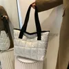 Torby na ramię Nowa moda duża torebki wyściełane jesień kołdry kobiety luksusowy pu dół bawełniany crossbody torba zimowa