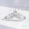 Tamaño 6-10 Joyas de lujo Real 925 Corona de plata esterlina Anillo de corona completa Topacio blanco Cz Diamante Moissanite Bedería Bedera de boda1765