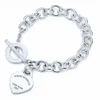 Designer smycken Nya designerarmband 100% 925 Sterling Silver Armband Classic Key Heart Armband Gift Utsökta bröllopskvinnor armband smyckespresent