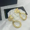 Moda damskie geometryczne okrągłe pearlowe kolczyki z urokiem luksusowy projekt marki List Crystal Rhinestoneuszek 18k złota platowane na przyjęcie weselne Prezent biżuterii