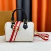 Kissenbeutel Crossbody Boston Designer Handtaschen Umhängetaschen Einkaufen weiß Handtasche Geldbeutel Frauen Mode Buchstaben Reißverschluss Echtes Lederverstellbarer