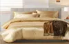 100の良質サテンシルクの寝具セットフラットソリッドカラー英国サイズ3 PCSゴールド羽毛布団カバーフラットシート枕カバー4976203
