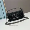 Designer Vltn Bags New Baguette Bag Canvas Loco Calf Leather Handbag Versatile Chain One Shoulder Crossbody Trendy Underarm Portable Women'szs88