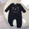 Designer baby bodysuit kläder romper pojke tjej bokstav tiger tryck märke kostym overaller kläder jumpsuit spädbarn bodysuit outfit sdlx