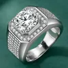 Simulate Moisanite S925 Silver Ring Engagement de mariage pour hommes Square Ring Micro Inlaid Multy Diamonds Bijoux Gift313l