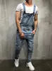 Män staplade rippade stretch bomulls overaller jeans klassisk design denim casual medium stil jumpsuit för alla säsonger byxor 231227