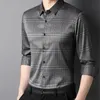 Autumn Winter Fashion Casual Plaid långärmad skjorta manliga kläder 2023 Business Office Polo Neck Single Breasted Shirts For Men 231228
