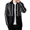 Autumn V-neck knitted cardigan trend vertical stripe casual top fashion Great Wall pattern sweater jacket men's trend 231228