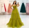 Ny Oliver Green A-Line Prom-klänning 2024 Sweet One Shoulder Gleats Multilayer Tulle Evening Formal Party Gowns Vestido de Fieast Robe de Soiree Customed