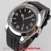 Armbandsur 40mm Automatisk herrklocka NH35 -rörelse Polerad fodral Rummi Rem Black Dial Wristwatch Luminous Hands Marks290A