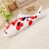 حيوانات أفخم محشوة 1pc 16/30 سم محاكاة كرتون Carp Toy Toy Studed Love Mini Mini Fish Dolls Kawaii Finger Toys for Kids Birthday Giftl231228