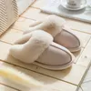 Slippers de inverno fofo casa macia para mulheres sala de estar interna algodão quente mulher conforto não deslize sapatos de casa chinelos