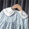 Koreanska barns kläder 2023 Spring Pastoral Two Piece tröja Matchning Set Cotton Floral Kids Dresses for Girls 1 till 6 Year 231228