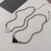 Ontwerper Geometrische ketting Fashion Pendants Driehoekvormige kettingen voor man vrouw neutrale koele stijl goede kwaliteit182i