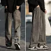 Męskie dżinsy mężczyźni Denim Streetwear szeroka noga z kreskówkową kwiecistą haftą luźną elastyczną talię głębokie kieszenie na krocze dla