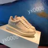 Moda najlepsza najwyższej jakości prawdziwa skórzana ręcznie robiona wielokolorowa gradient technicznych Mężczyźni Mężczyźni Sławne buty Treakery Sneakery YN200510