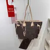 30% de réduction Sac de créateur Nouvelle mode Femme Vieille Fleur Shopping Échiquier Fourre-tout Sac de banlieue