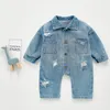 Born bébé Denim bébé fille vêtements tenues bébé garçons barboteuses enfant coton trou flexible Denim Costume filles infantile combinaison 231228