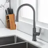 Kitchen Faucets Soild Brass Sink & Cold Mixer Tap Pull Out Single Handle Deck 360 Degrees Rotating Gun Grey Chrome/Black