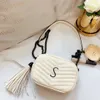 Sac de designer pour femmes Lou Pompon Sac fourre-tout matelassé Classique Caviar Bandoulière Sac à bandoulière en chaîne en métal Sangle Véritable Cuir Luxurys Sac à main célèbre pochettes