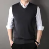 Knitted Vest Pullovers V neck Sweater 2023 Autumn Winter Luxury Quality Casual Men s Clothing Sweaters Pull Homme Chaleco Hombre 231228