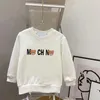 Tasarımcılar Hoodie Çocuklar İçin Kızlar Uzun Kollu Sweatshirts Erkek Erkek Tasarımcı Giysileri Erkek Sweatshirt Çocuk Sweatshirt Sonbahar Giysileri Çocuk Beyaz Hoodies Üstler Cyd222904