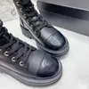 10A مصمم جديد من Martin Women Boots سميكة منخفضة الكعب الأزياء الفاخرة أحذية البقر البقر مع صندوق وحقيبة الغبار 35-40