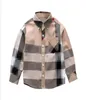 キッズシャツ新しい到着春秋の男の子シャツ長い袖のファッションコットンキッズ服2-7歳227F2443333