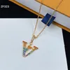 Designer Color Diamond Necklace Trend Charm Letter Necklace Sweater Chain For Women Letter V Necklaces Gift Jewelry Monogram Vintage Rrtro Jewlery